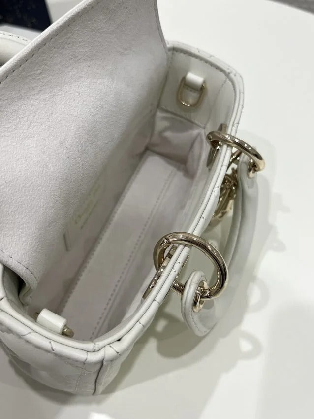 Bolso mini Dior Lady D-Joy Blanco